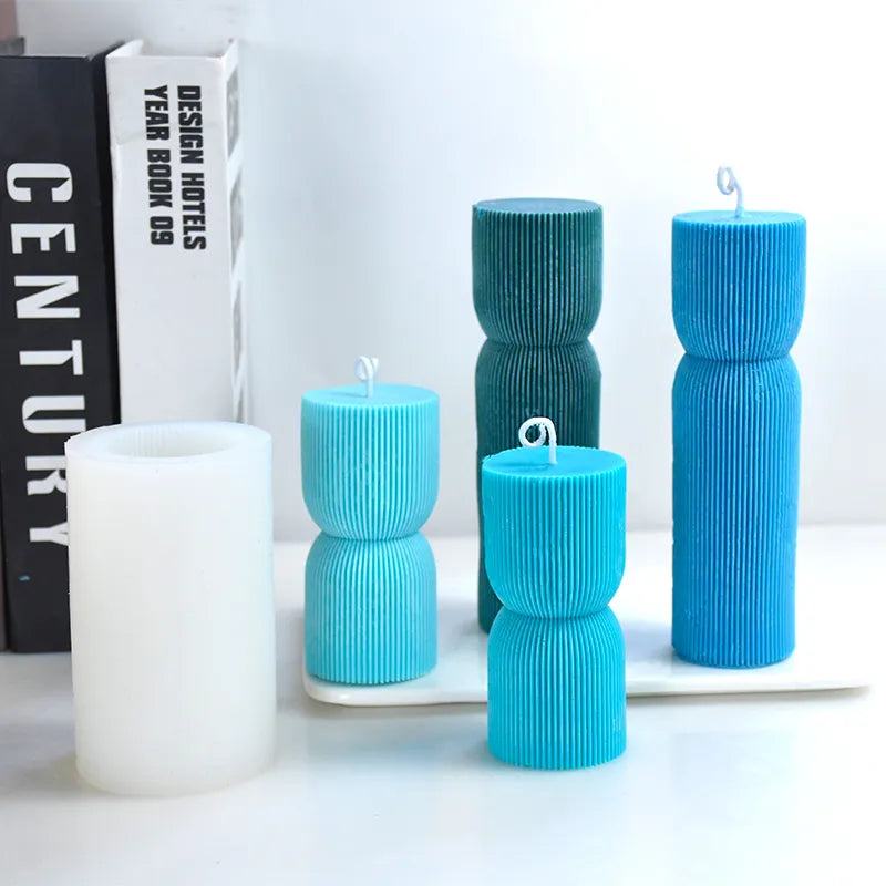Knot Stripe Cylindrical Candle